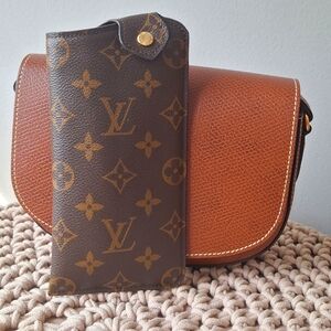 Louis Vuitton authentic monogram canvas MM sunglasses/glasses case